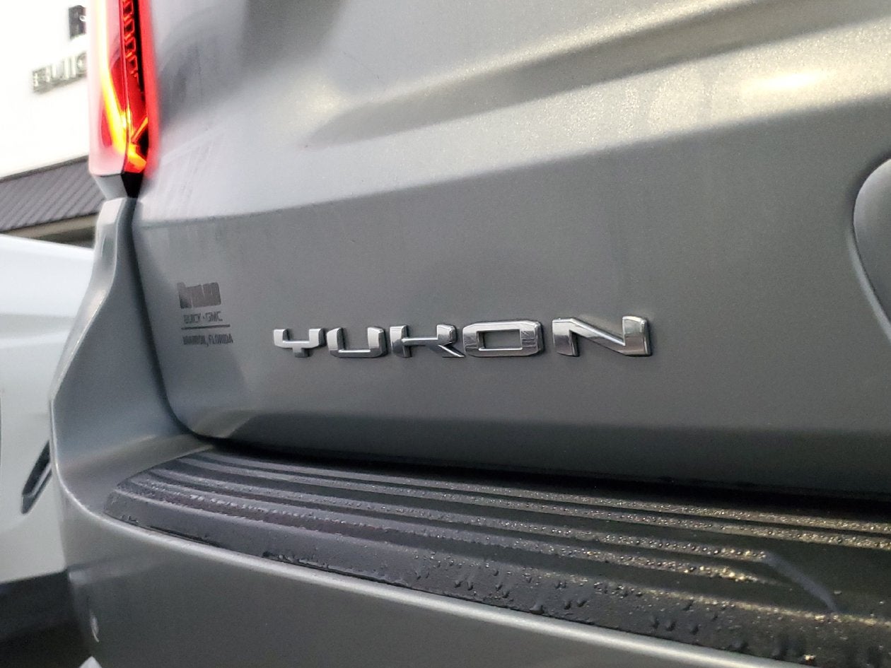 2025 GMC Yukon Elevation