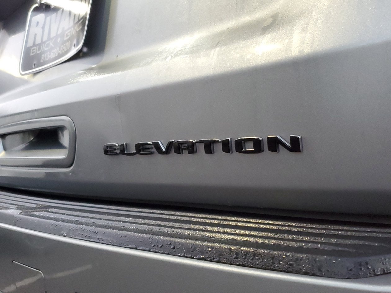2025 GMC Yukon Elevation