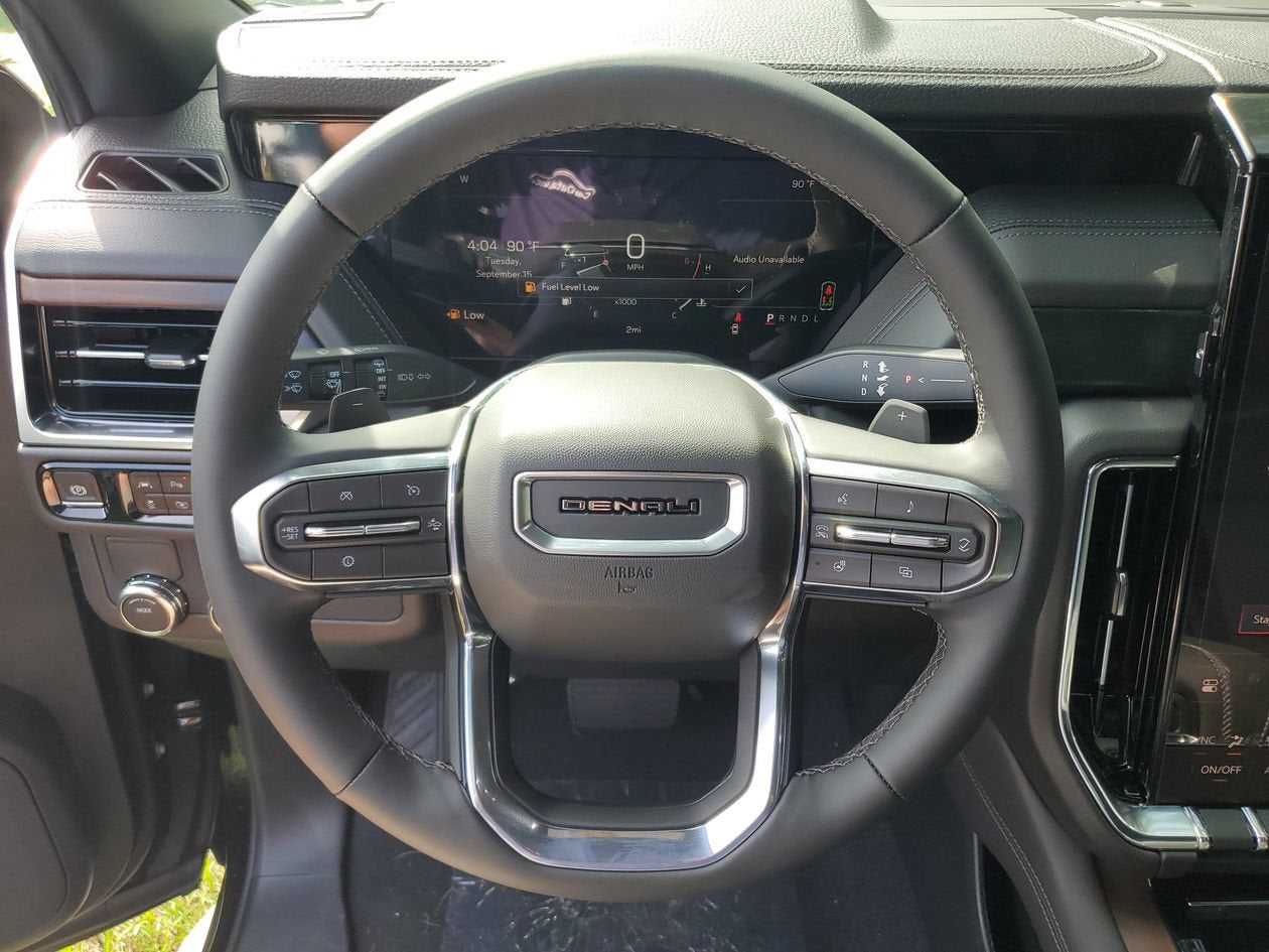 2026 GMC Yukon Denali - Photo 21