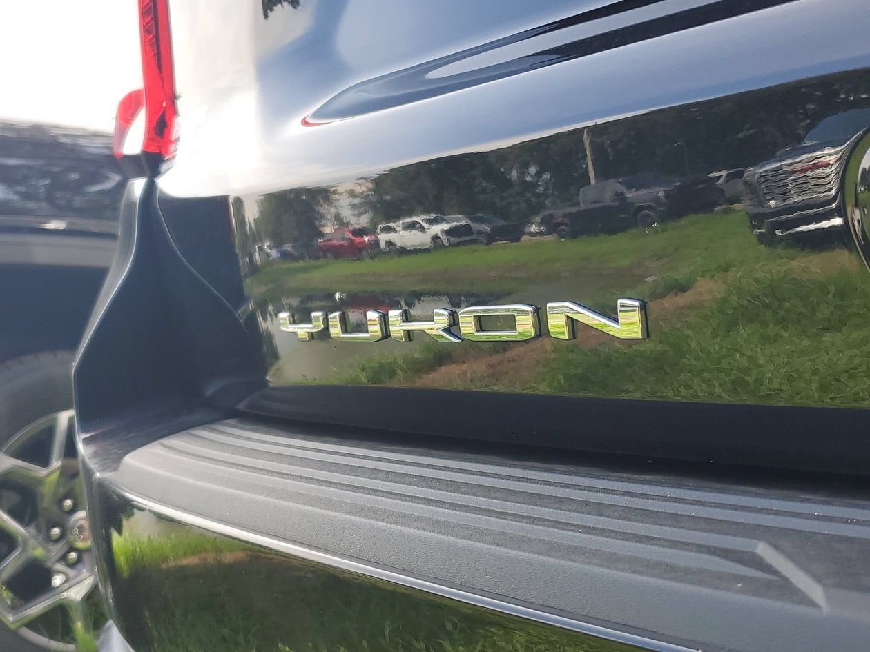 2026 GMC Yukon Denali - Photo 8