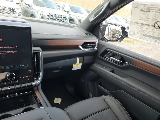 2026 GMC Yukon Denali - Photo 15