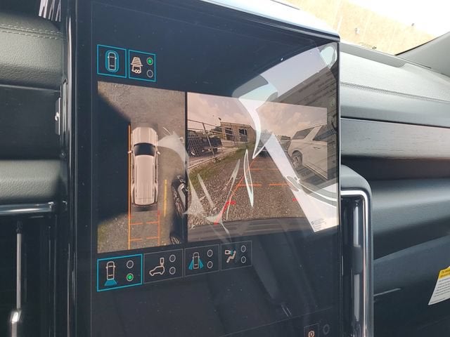 2026 GMC Yukon Denali - Photo 22