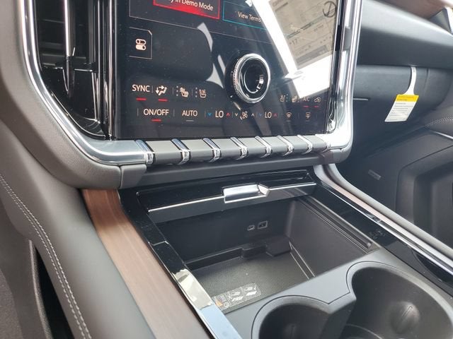 2026 GMC Yukon Denali - Photo 23
