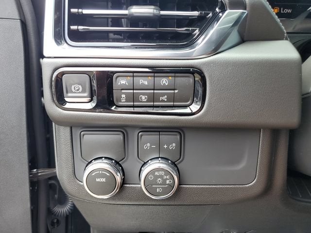 2026 GMC Yukon Denali - Photo 29