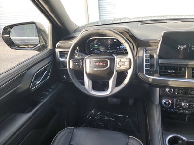 2023 GMC Yukon XL SLT