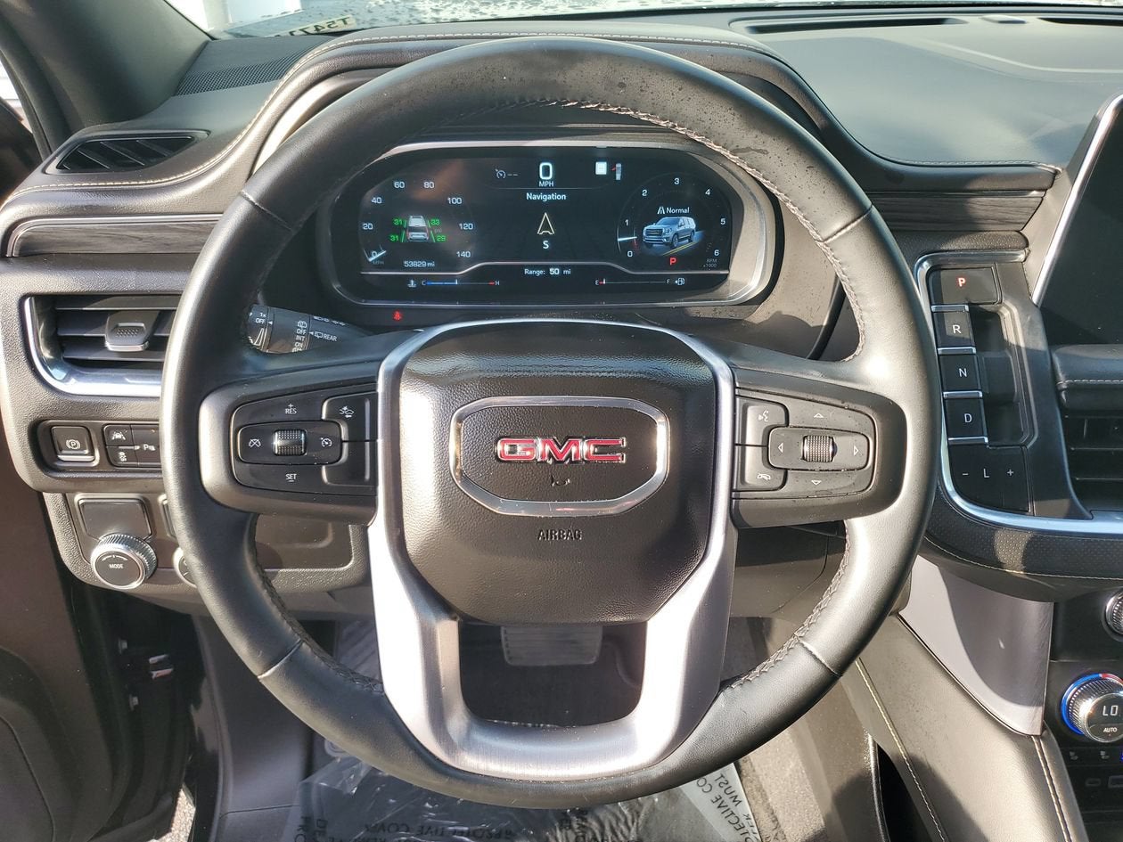 2023 GMC Yukon XL SLT