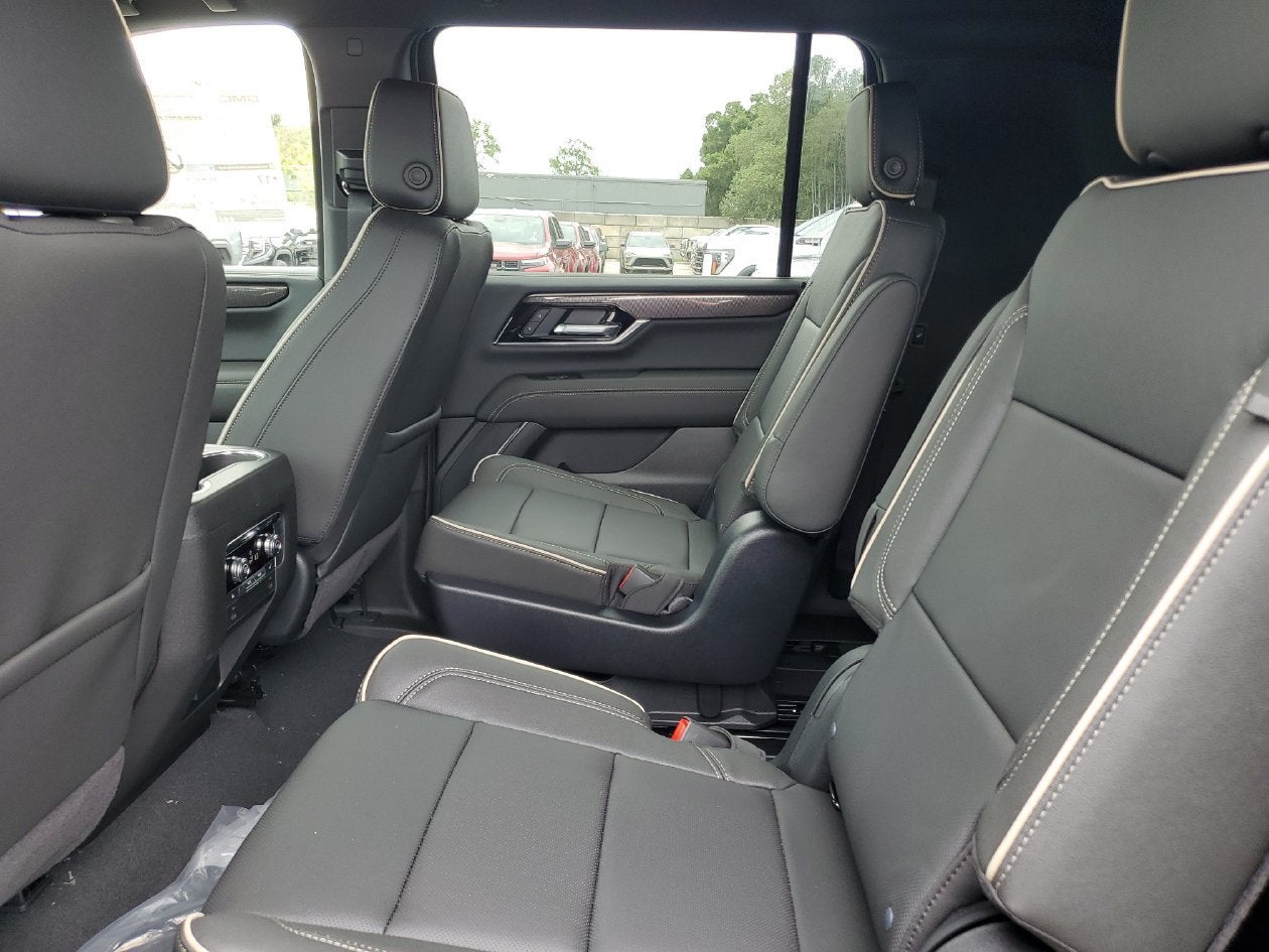2027 GMC Yukon XL Elevation