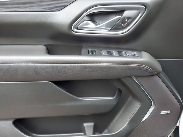 2024 GMC Yukon XL SLT