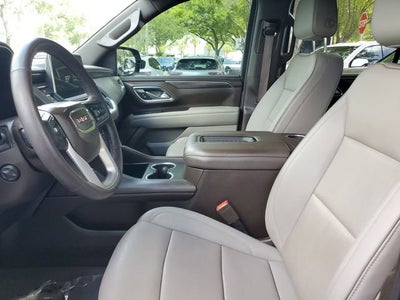 2023 GMC Yukon XL SLT