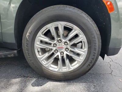 2023 GMC Yukon XL SLT