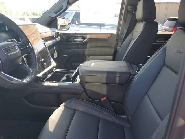 2026 GMC Yukon XL Denali - Photo 19