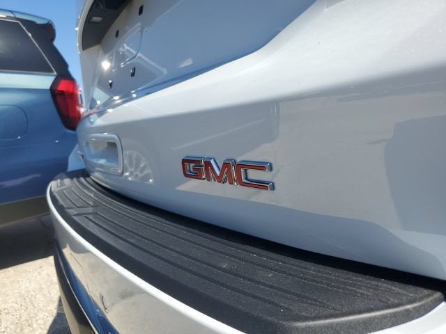 2026 GMC Yukon XL Denali - Photo 7
