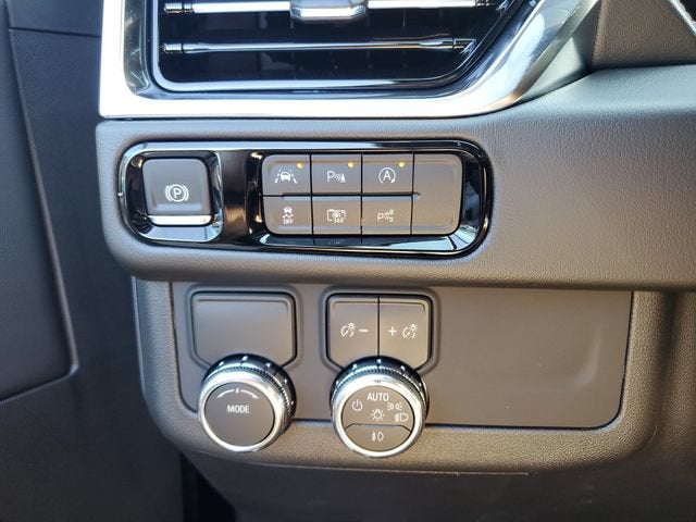 2026 GMC Yukon XL Denali - Photo 29