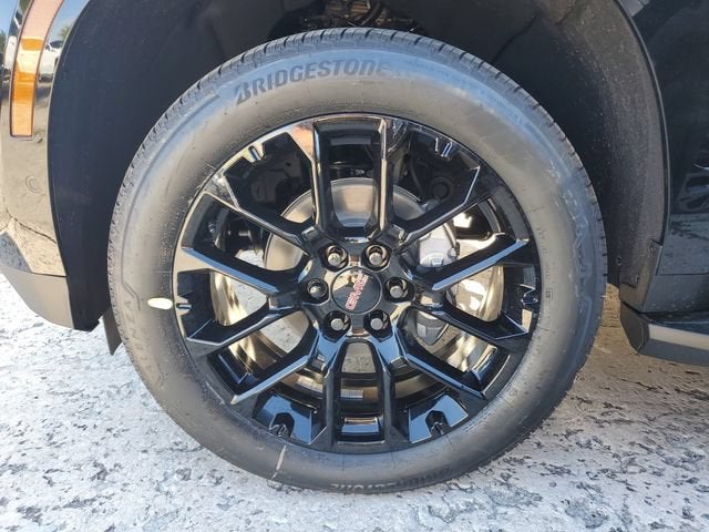 2026 GMC Yukon XL Denali - Photo 6