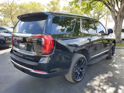 2025 GMC Yukon Elevation