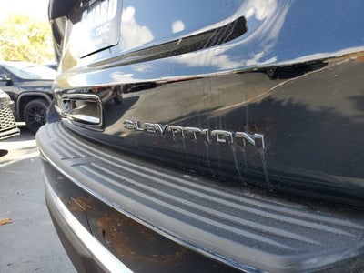 2025 GMC Yukon Elevation