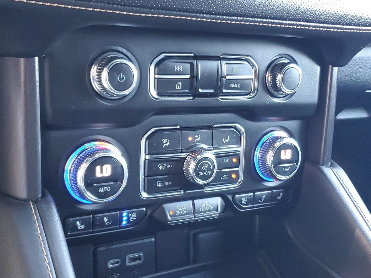 2023 GMC Yukon AT4