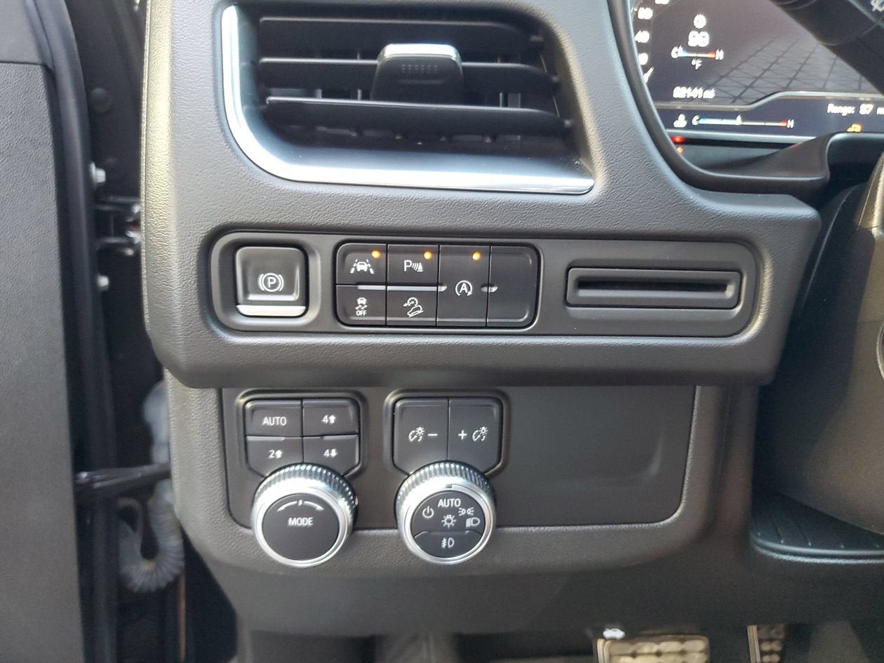2023 GMC Yukon AT4