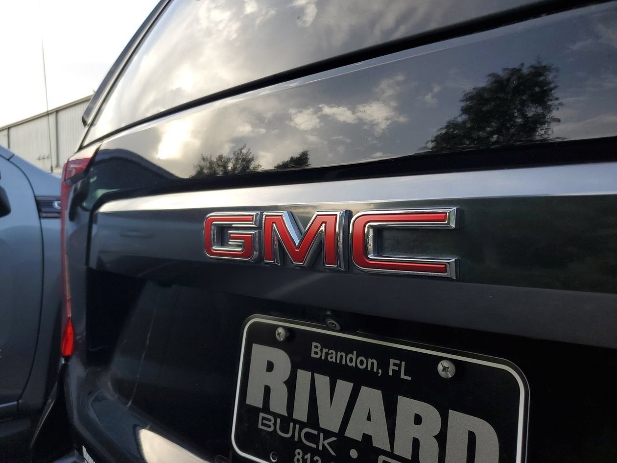 2023 GMC Yukon AT4