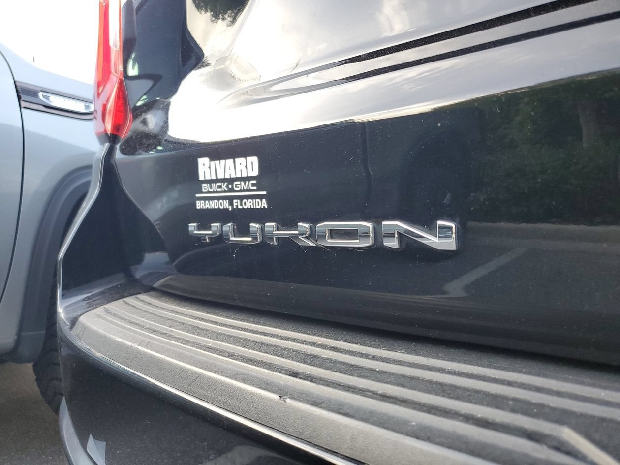 2023 GMC Yukon AT4