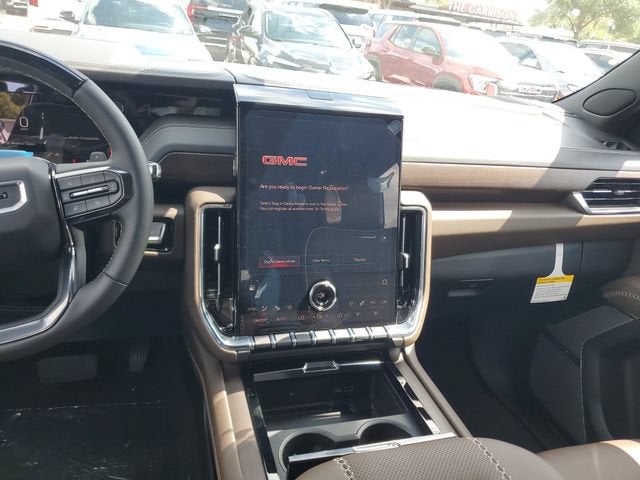 2026 GMC Yukon Denali Ultimate - Photo 14