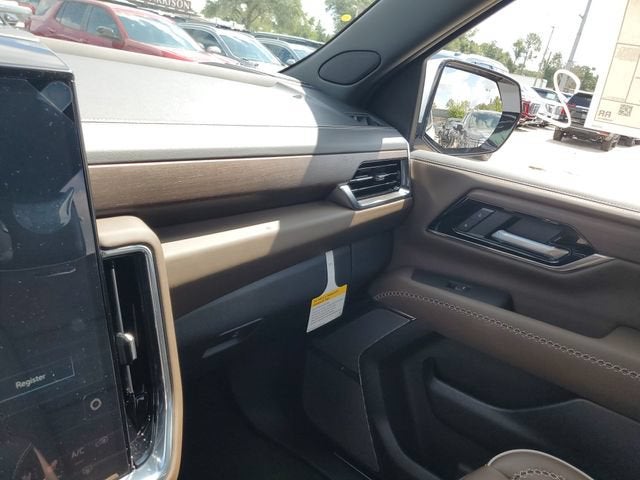 2026 GMC Yukon Denali Ultimate - Photo 25
