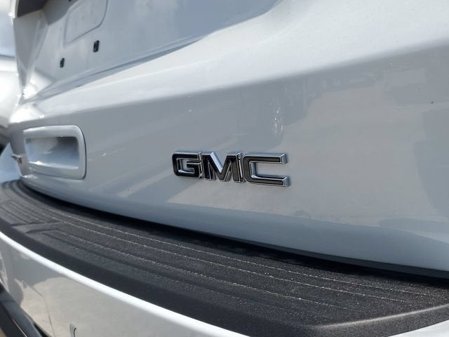2026 GMC Yukon Denali Ultimate - Photo 7