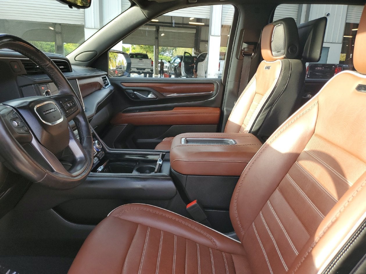 2023 GMC Yukon Denali Ultimate