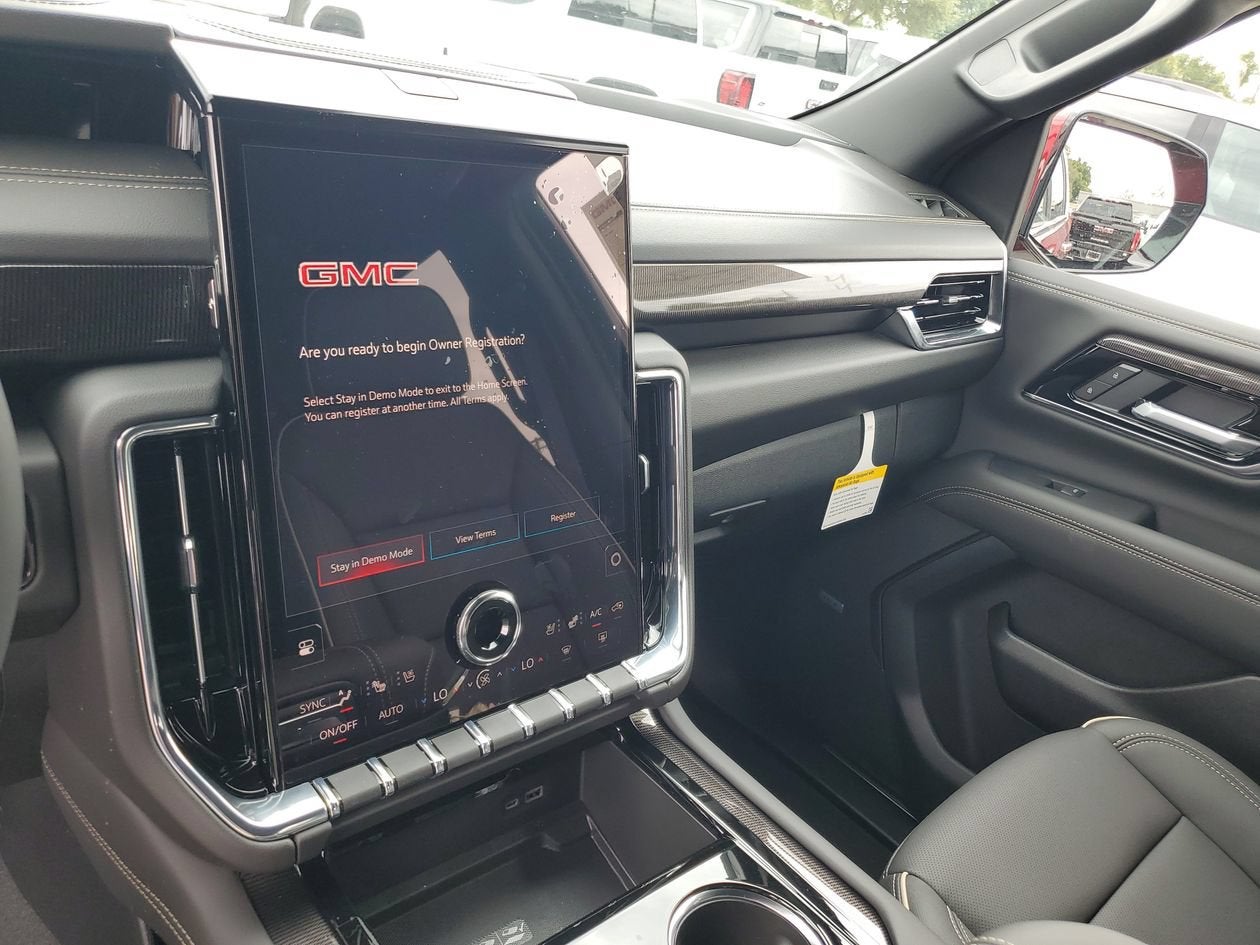 2026 GMC Yukon XL Elevation
