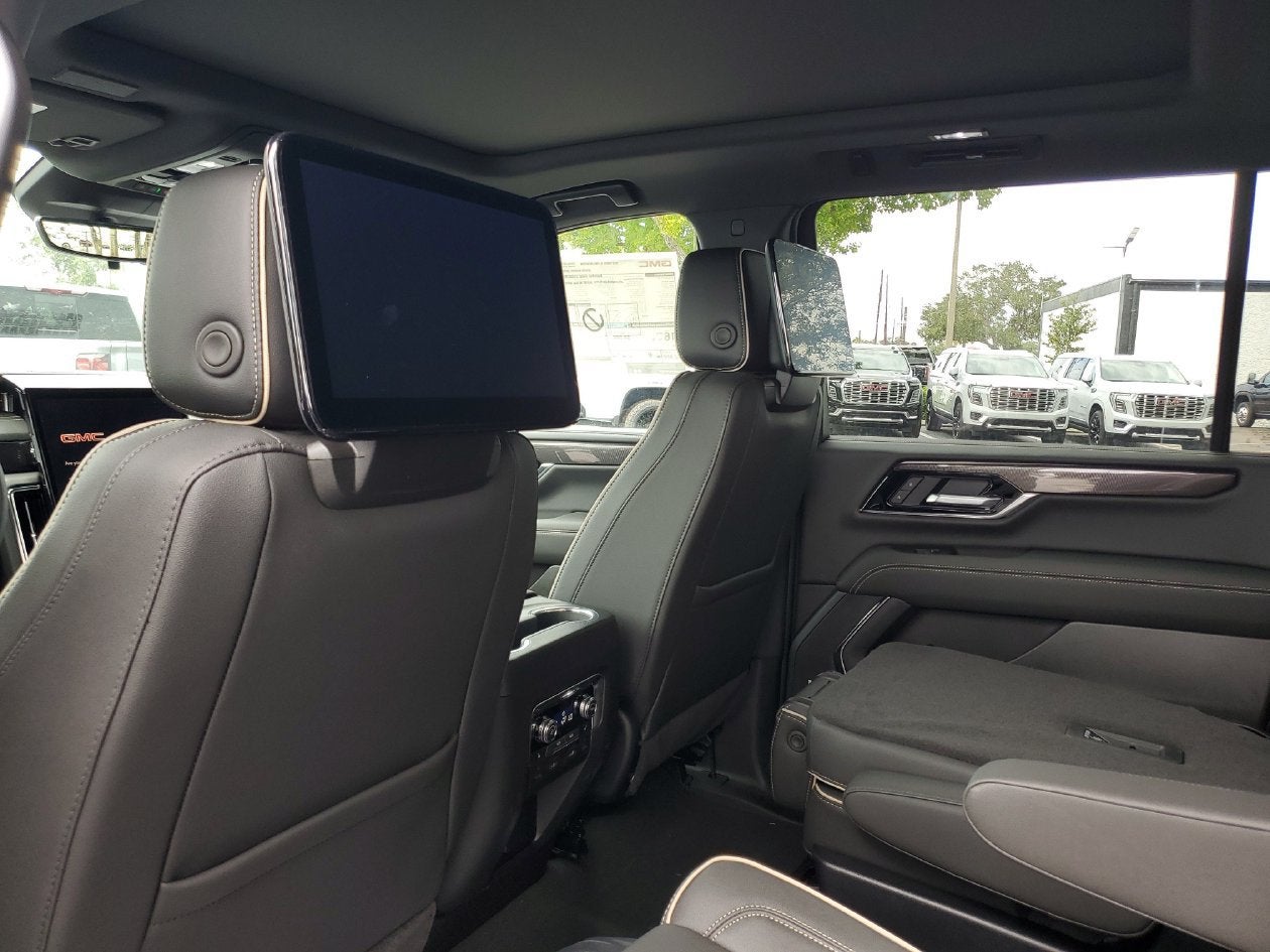 2027 GMC Yukon XL Elevation
