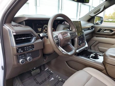 2025 GMC Yukon XL Elevation