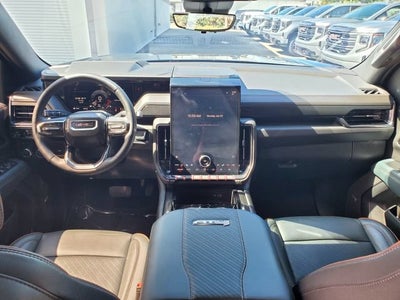 2025 GMC Yukon XL AT4