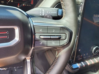 2025 GMC Yukon XL AT4