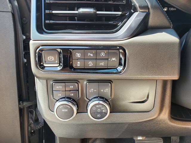 2025 GMC Yukon XL AT4