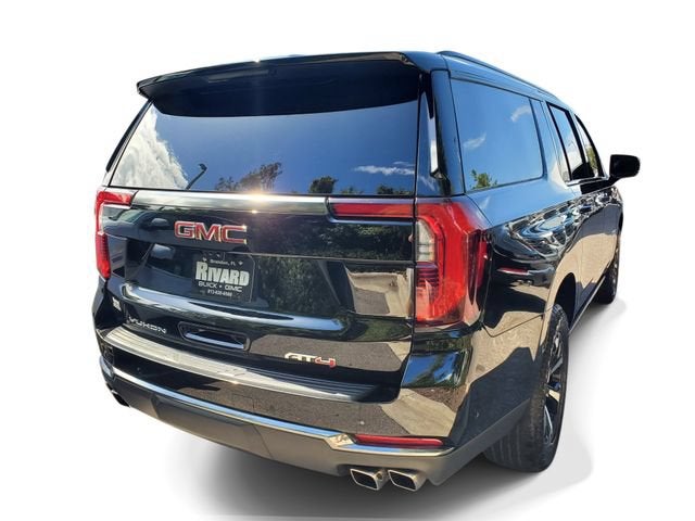 2025 GMC Yukon XL AT4