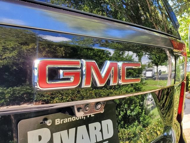 2025 GMC Yukon XL AT4