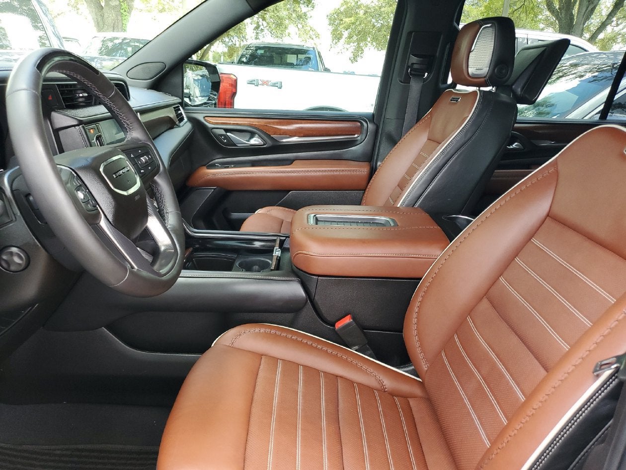 2023 GMC Yukon XL Denali Ultimate