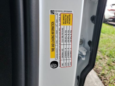 2023 GMC Yukon XL Denali Ultimate