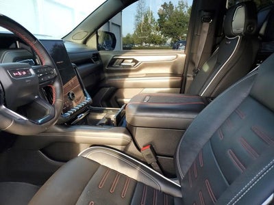 2025 GMC Yukon AT4 Ultimate