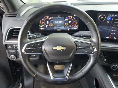 2025 Chevrolet Suburban LT