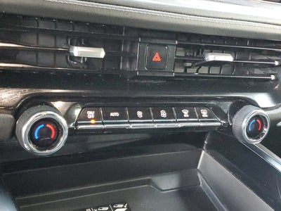 2025 Chevrolet Suburban LT