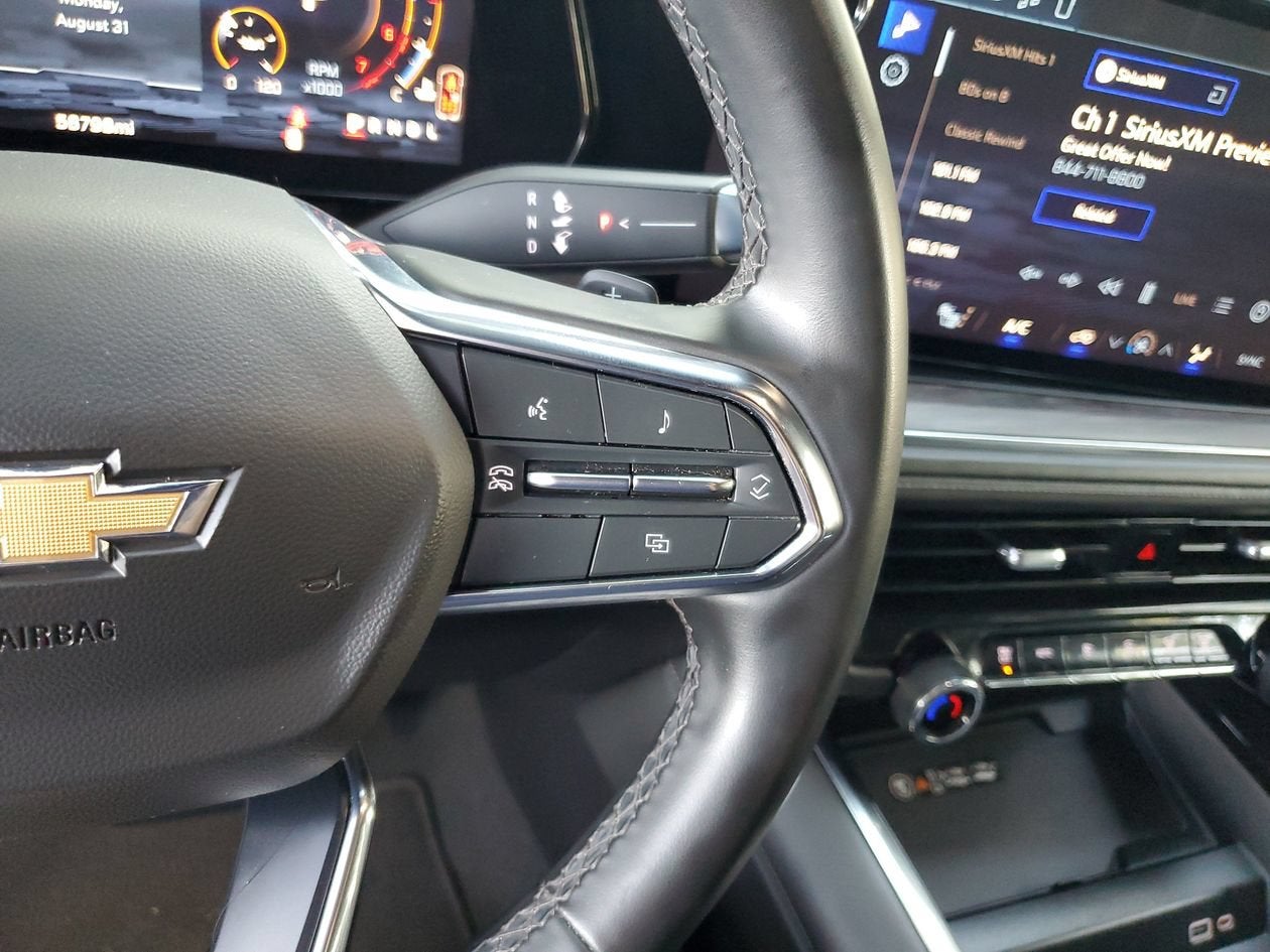 2025 Chevrolet Suburban LT