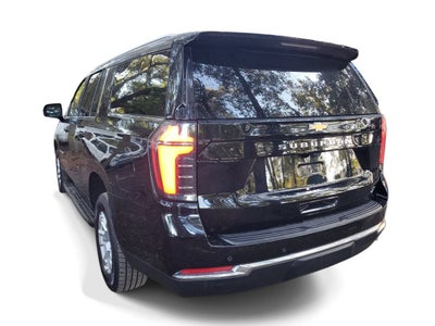 2025 Chevrolet Suburban LT