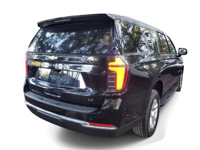 2025 Chevrolet Suburban LT