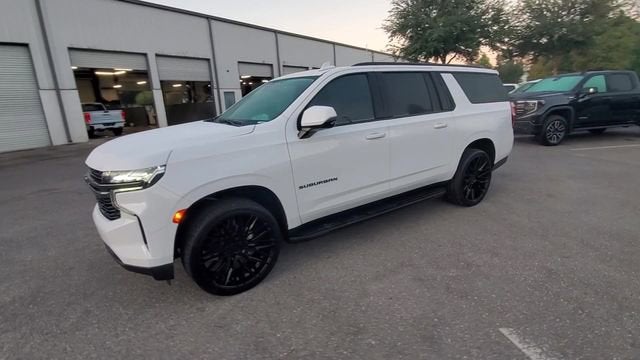 2022 Chevrolet Suburban RST