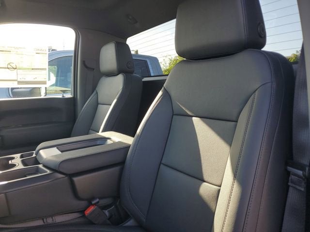 2025 GMC Sierra 2500 HD Pro