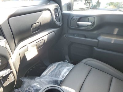 2025 GMC Sierra 2500 HD Pro