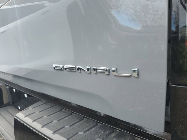 2025 GMC Sierra EV Max Range Denali