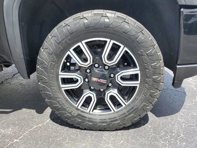 2022 GMC Sierra 2500 HD AT4
