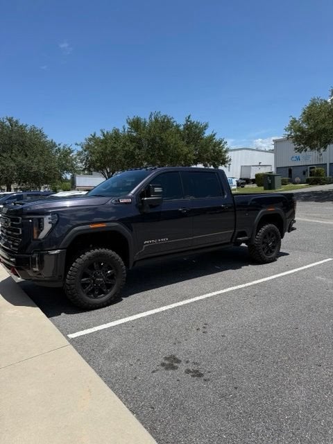 2024 GMC Sierra 2500 HD AT4